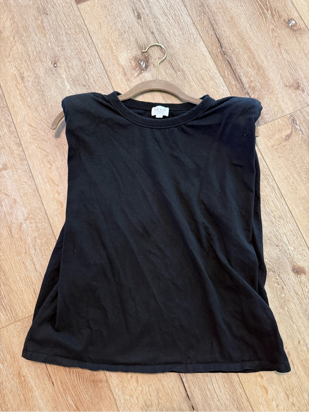 VICI shoulder pad black tank top